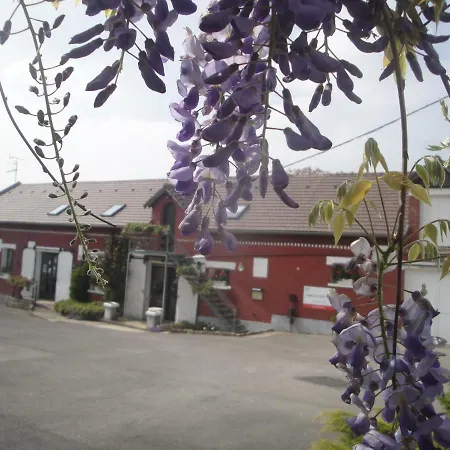 Ferme Du Vieux Puits Bed & Breakfast Bony